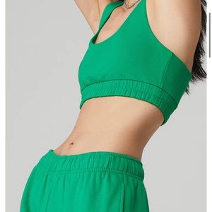 Alo scoop Neck bra - Green Emerald